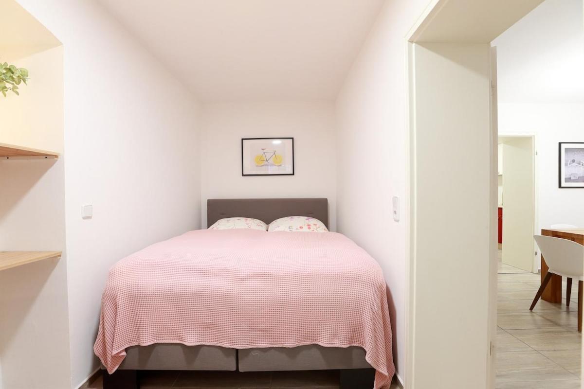 S37 Room22 Bergmannkiez